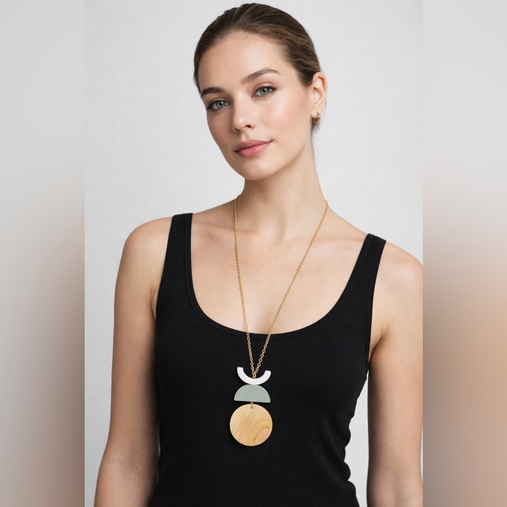 Garden Party Geometric Pendant Necklace NWT